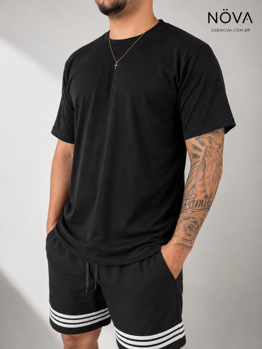 Camiseta Masculina Lisa Premium